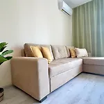 Bratanov Apartment *