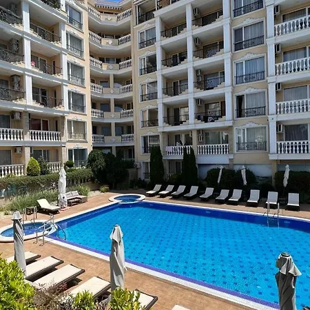 Bratanov Apartment *